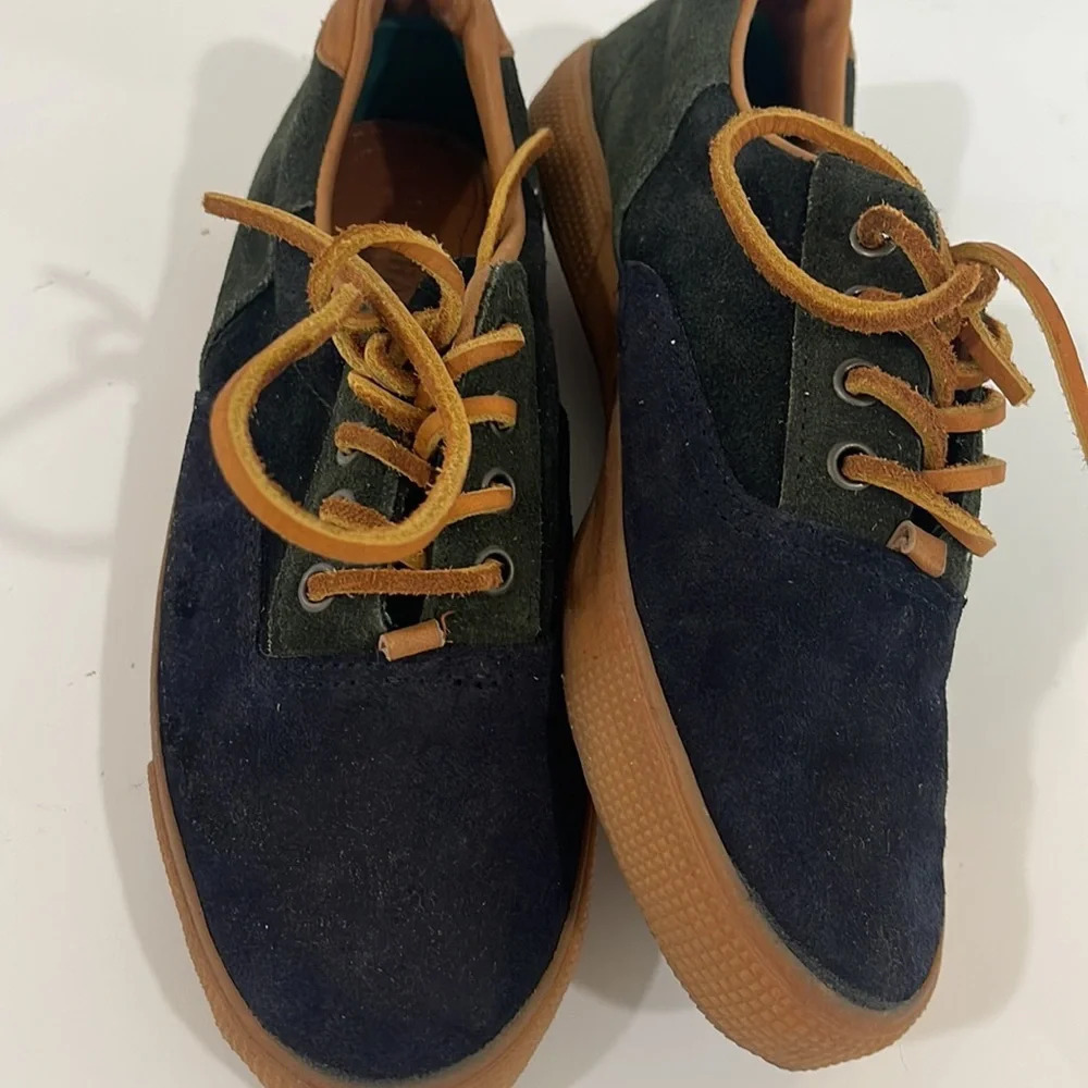 Vintage Cole Haan Sporting Woman's Suede Laceup Sneakers size 6.5